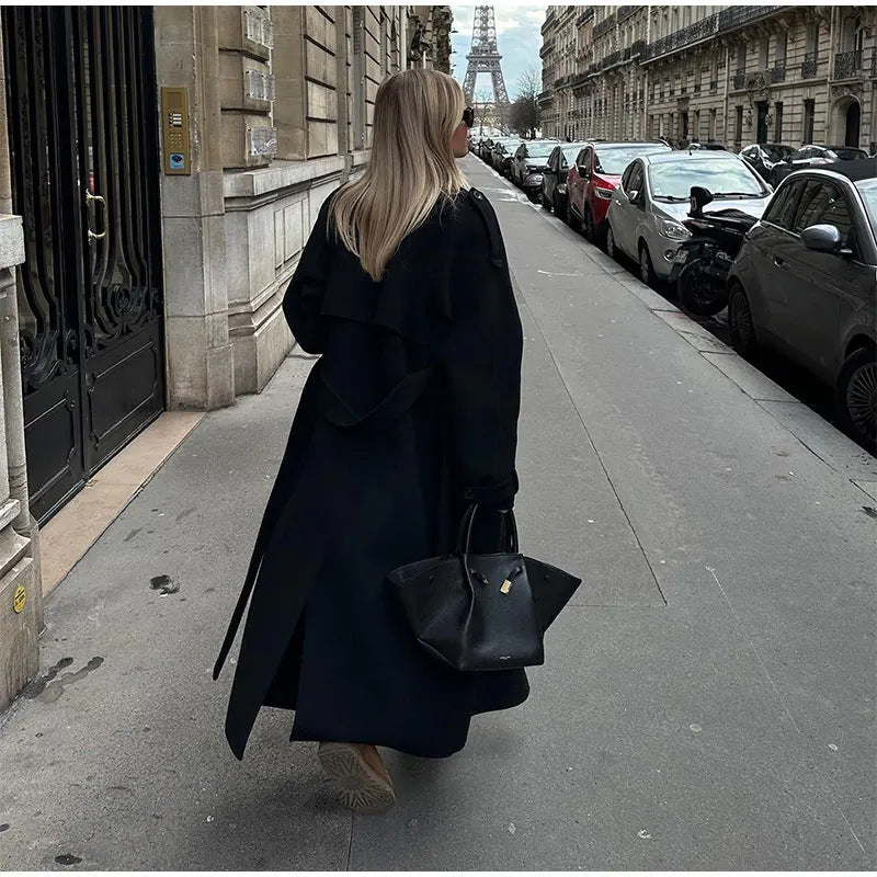 Manteau Long en Laine Noire avec Ceinture
