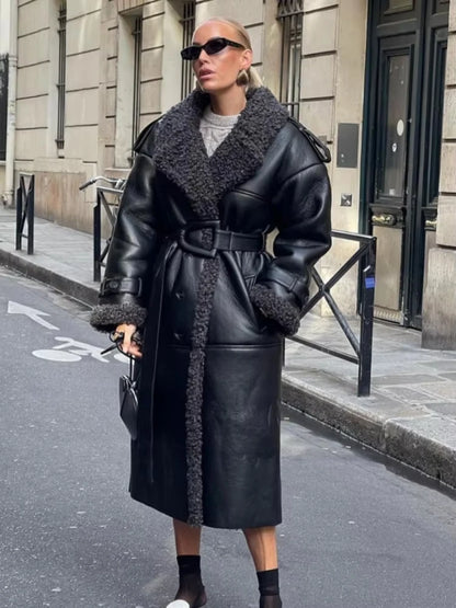 Manteau chaud en fourrure à col carré