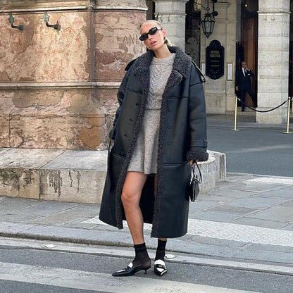 Manteau chaud en fourrure à col carré