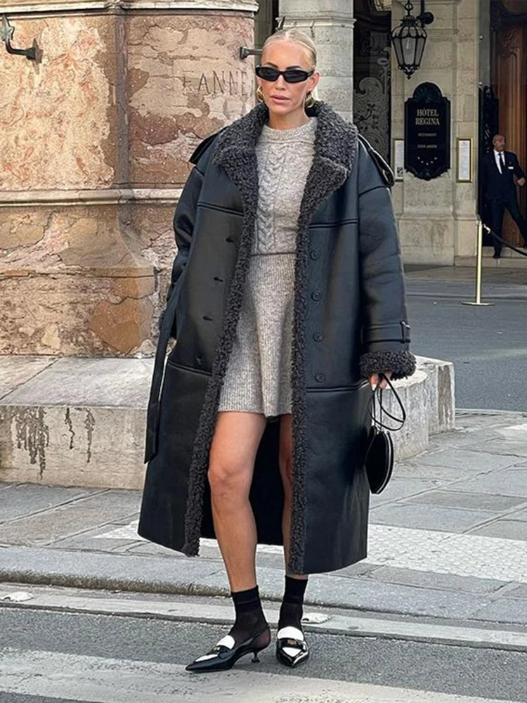 Manteau chaud en fourrure à col carré