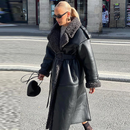 Manteau chaud en fourrure à col carré